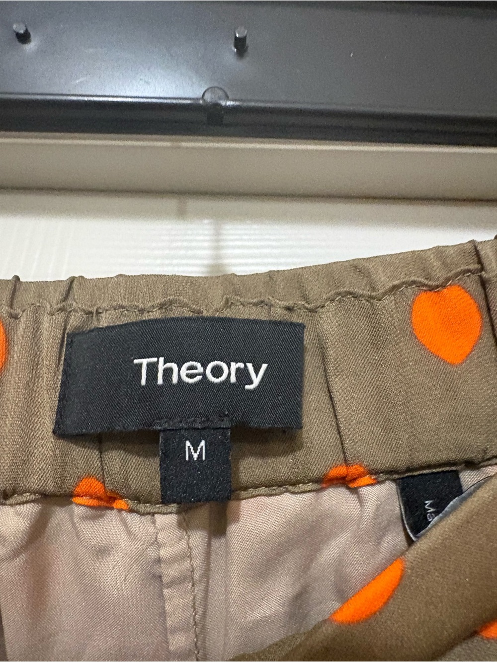Theory silk pants and top set - Picture 4 of 6